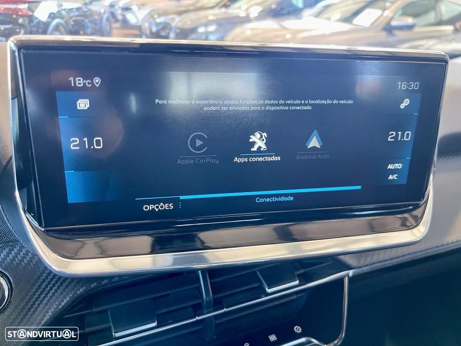 Peugeot 2008 1.2 PureTech Allure Pack - 21