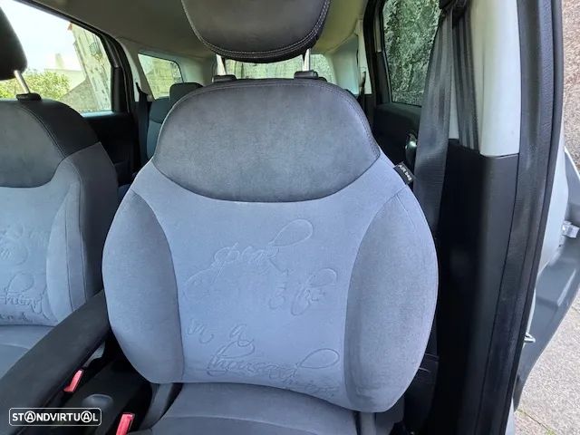 Fiat 500L 1.6 MJ Pop Star - 41