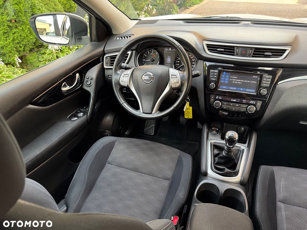 Nissan Qashqai 1.2 DIG-T N-Connecta - 14