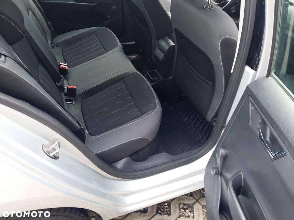 Skoda Fabia 1.0 TSI Style - 11