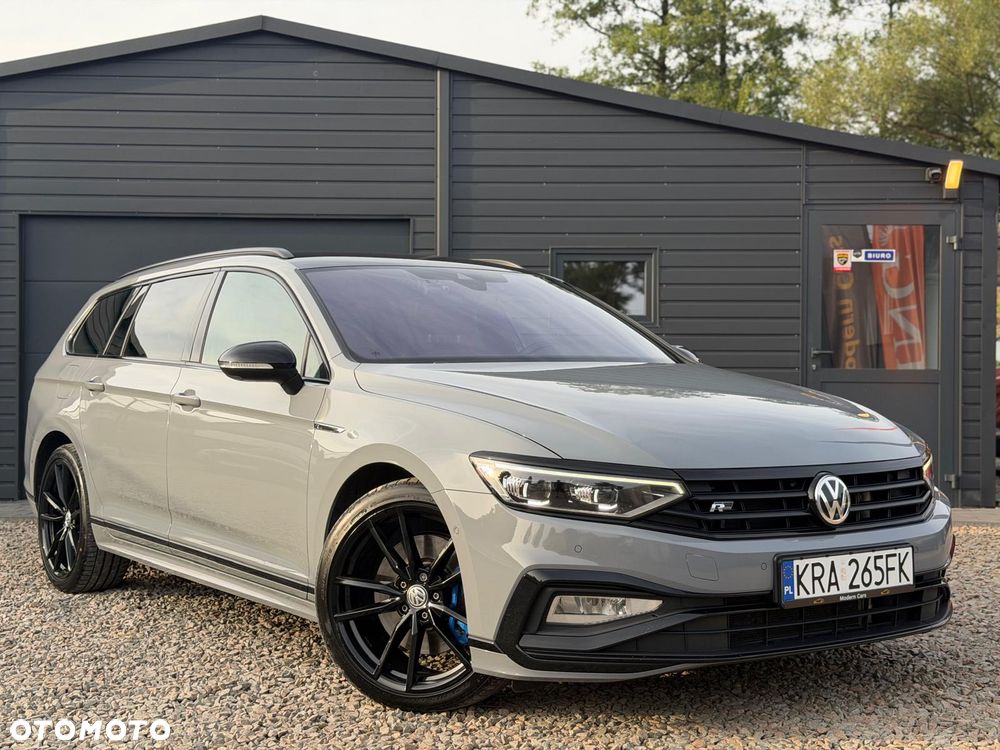 Volkswagen Passat 2.0 TDI SCR 4Motion DSG Elegance - 3