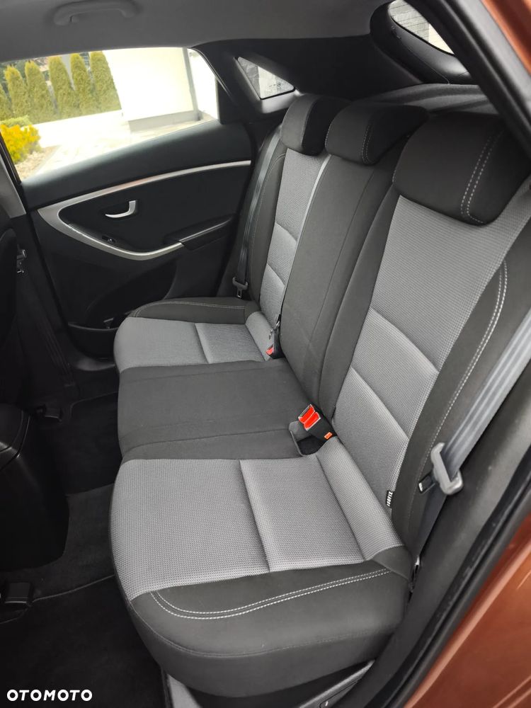 Hyundai i30 1.4 Advantage - 17