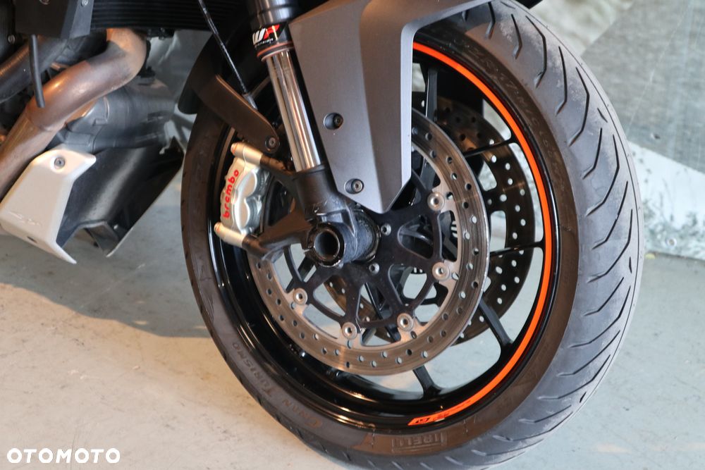 KTM Super Duke - 14