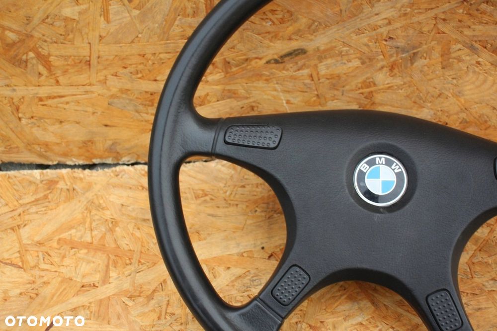 Kierownica BMW e32 e34 oryginalna czteroramienna 1152896 - 5