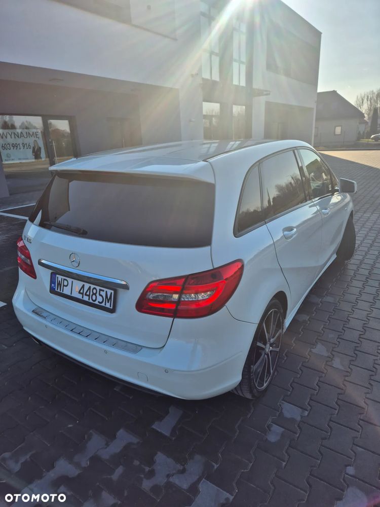 Mercedes-Benz Klasa B 180 - 3