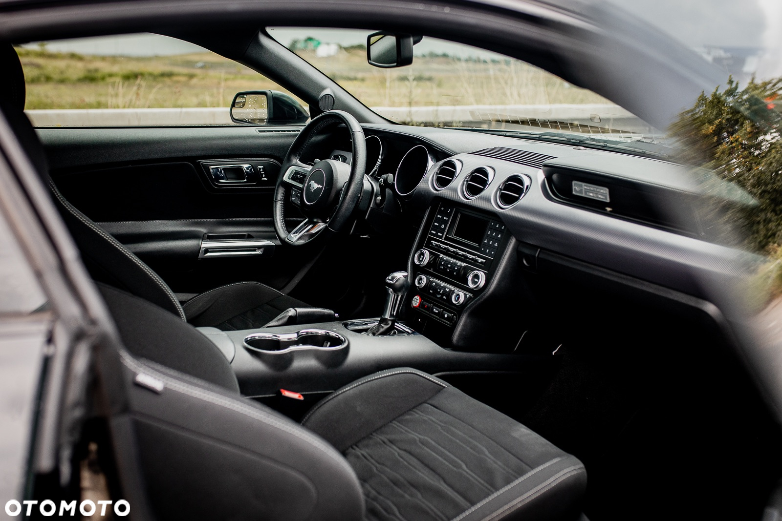 Ford Mustang 2.3 EcoBoost - 29