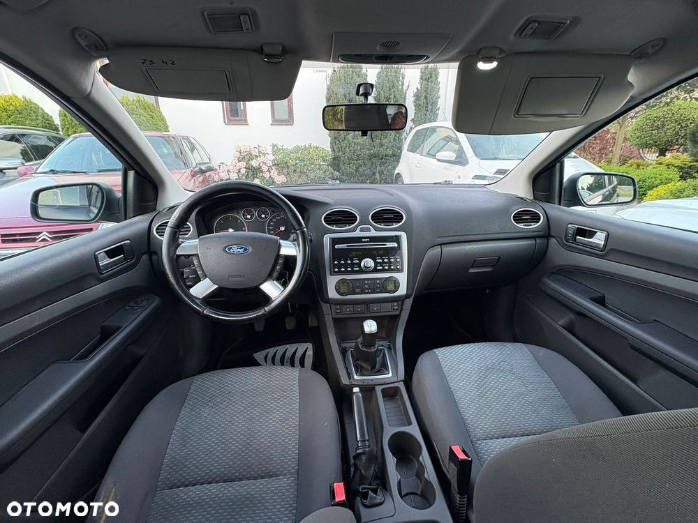 Ford Focus 1.6 TDCi DPF Style - 18
