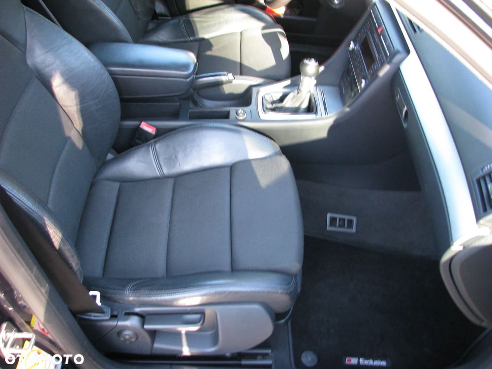 Audi A4 Avant 2.0 TDI DPF - 16