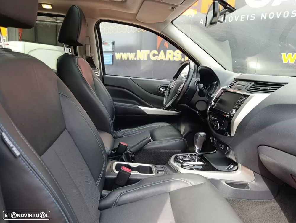 Nissan Navara 2.3 dCi CD 4WD Tekna AT - 18