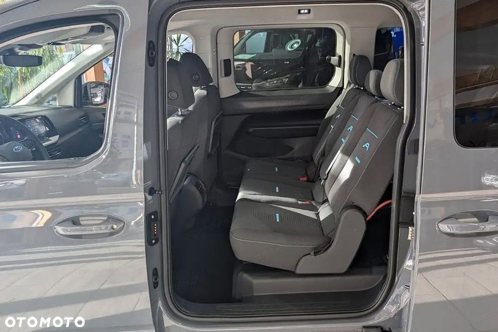 Ford Tourneo Connect - 8
