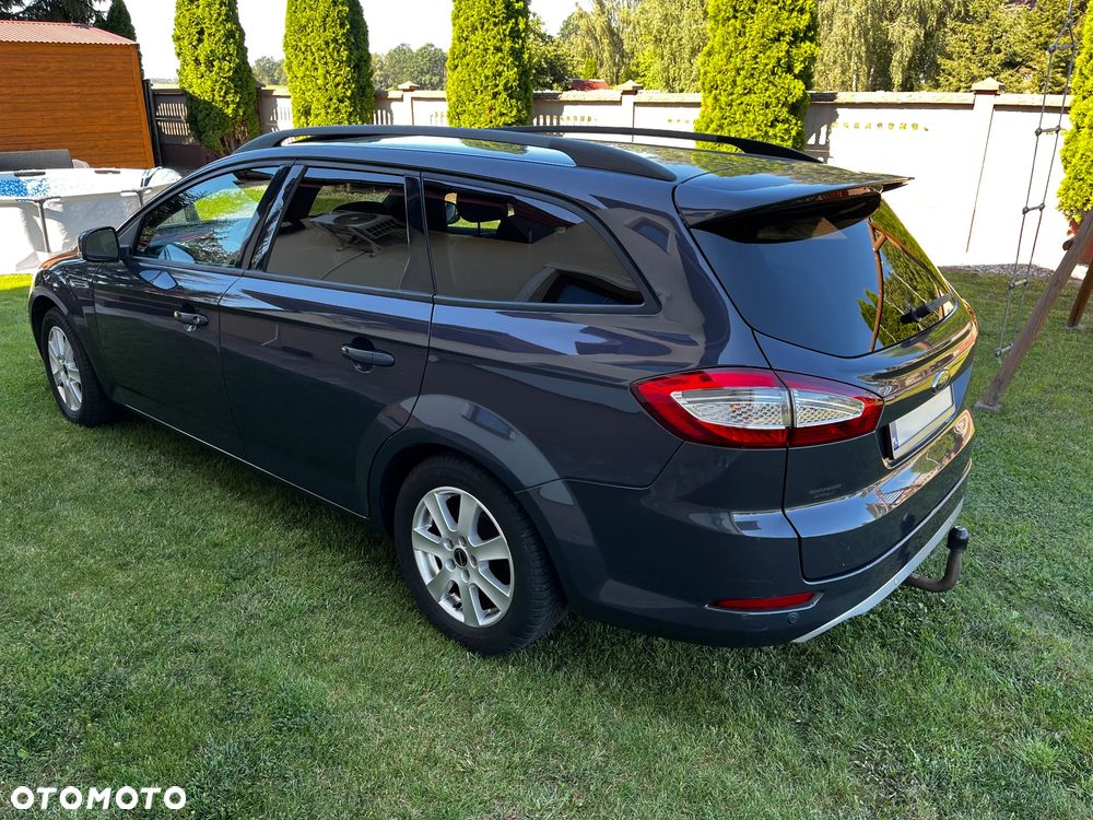 Ford Mondeo 2.0 TDCi Champions Edition - 4