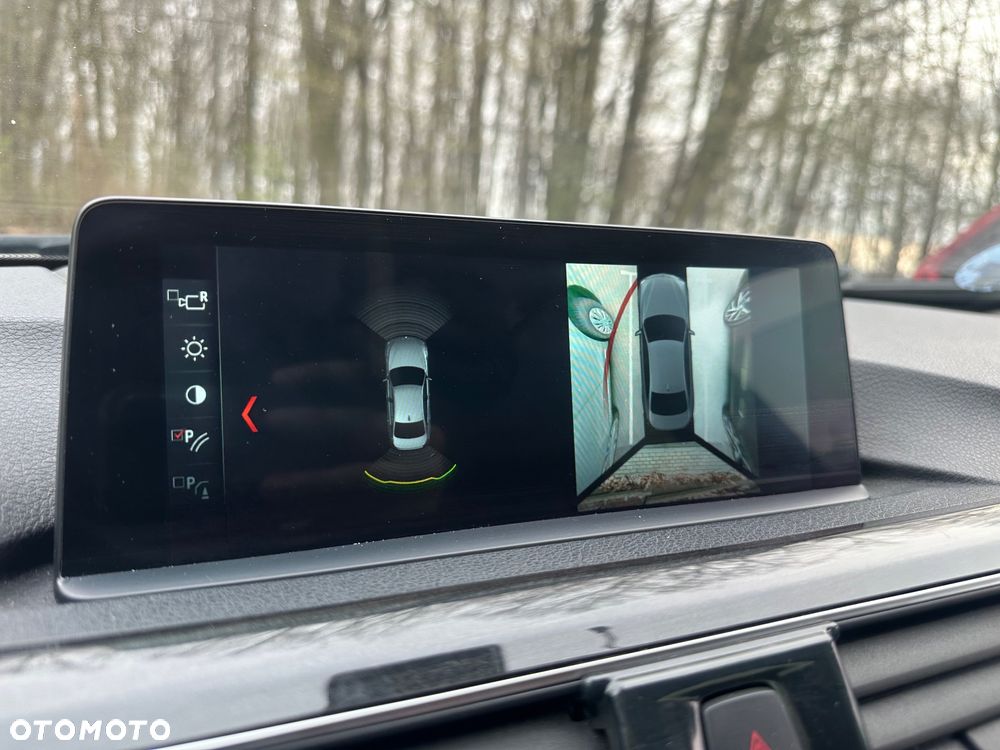 BMW Seria 3 320d Luxury Line - 30