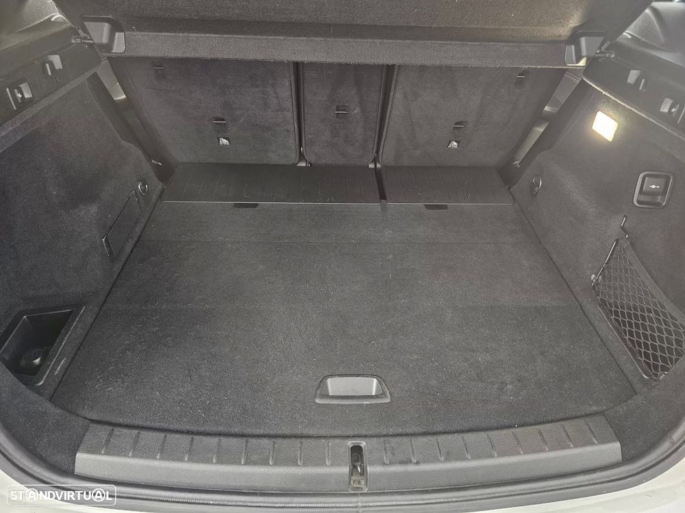 BMW 218 Active Tourer d Line Sport Auto - 35