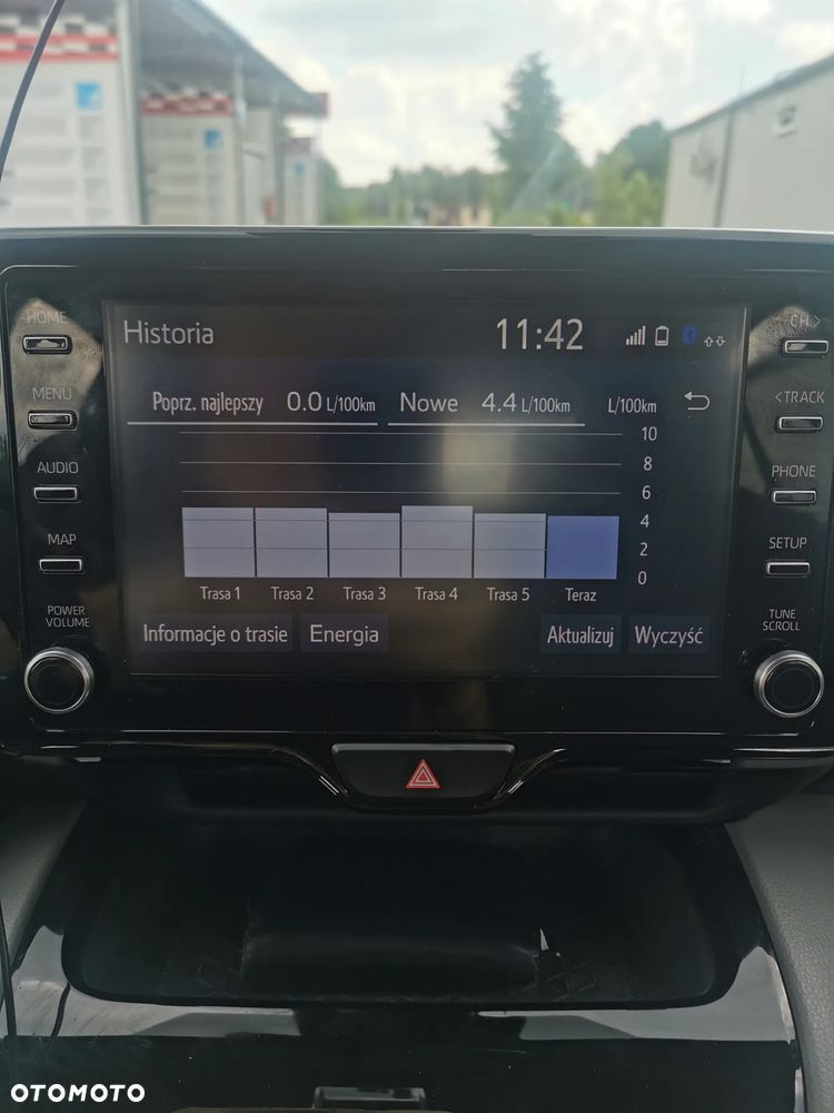 Toyota Yaris Cross Hybrid 1.5 Comfort - 16