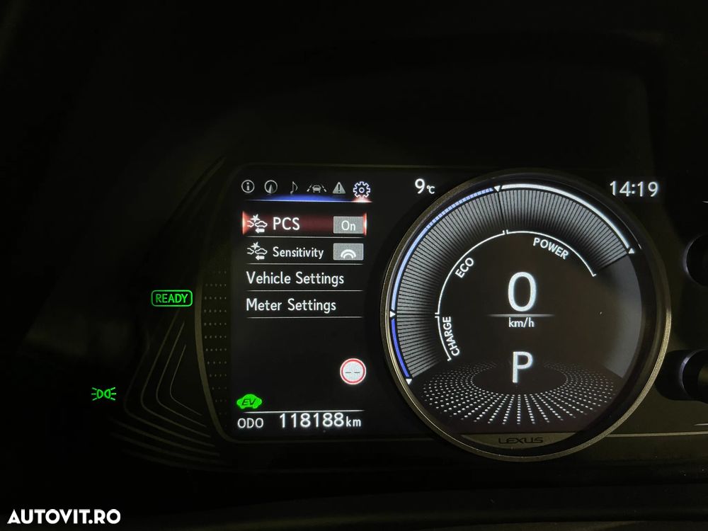 Lexus UX 250h Business Edition - 25