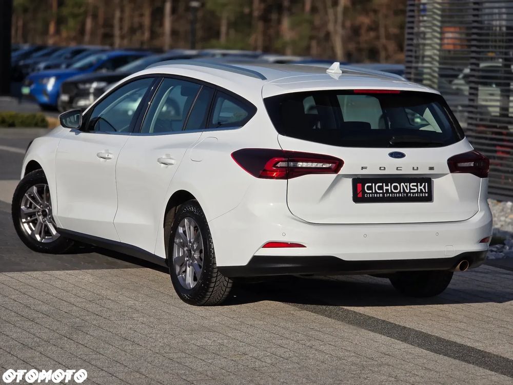 Ford Focus 1.0 EcoBoost mHEV Titanium - 8