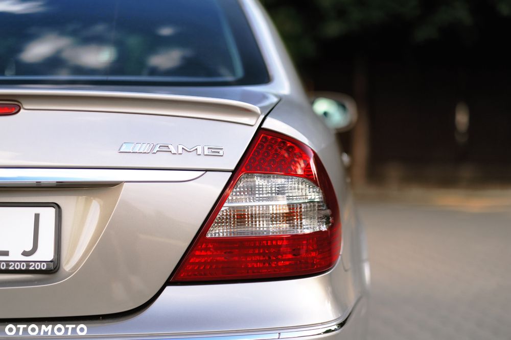 Mercedes-Benz Klasa E 63 AMG - 19