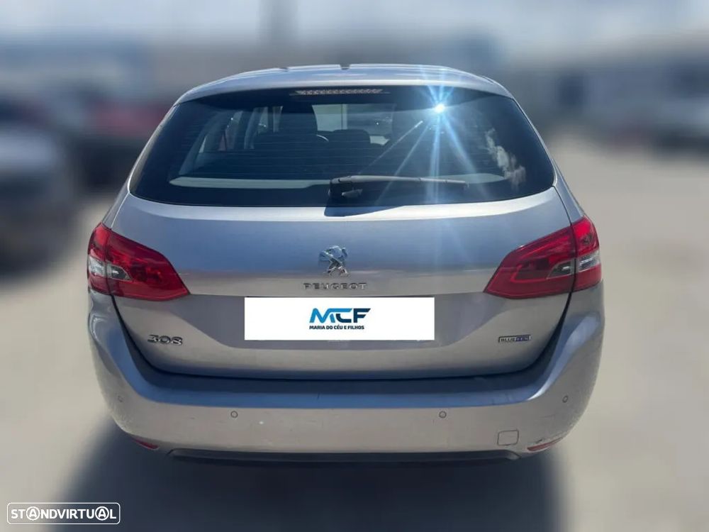 Peugeot 308 SW II 1.6 BlueHdi de 2015 para peças - 3