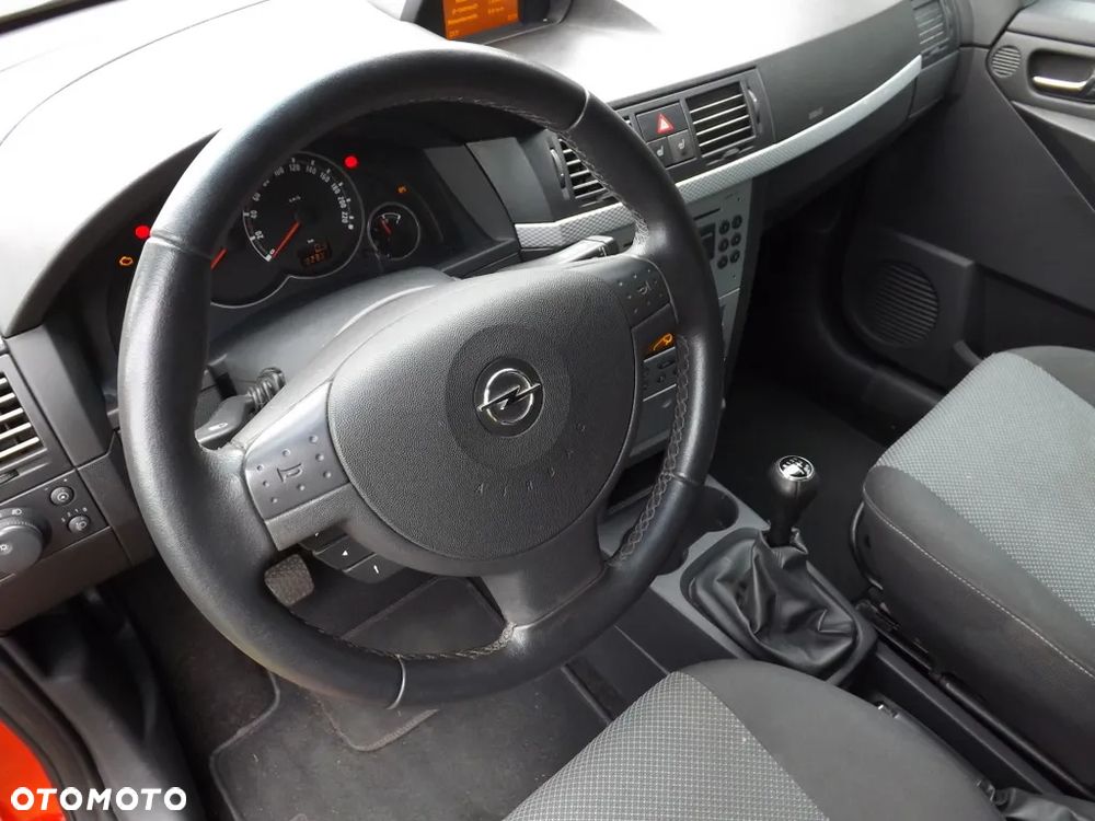 Opel Meriva 1.6 Enjoy - 33