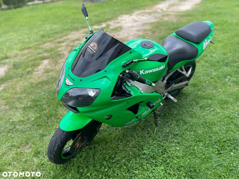 Kawasaki ZXR - 4
