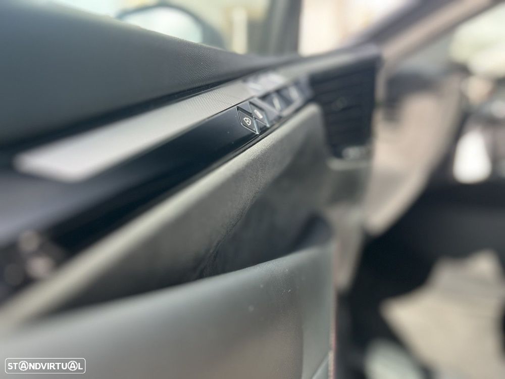 DS DS4 4 1.6 PureTech Performance Line EAT8 - 9