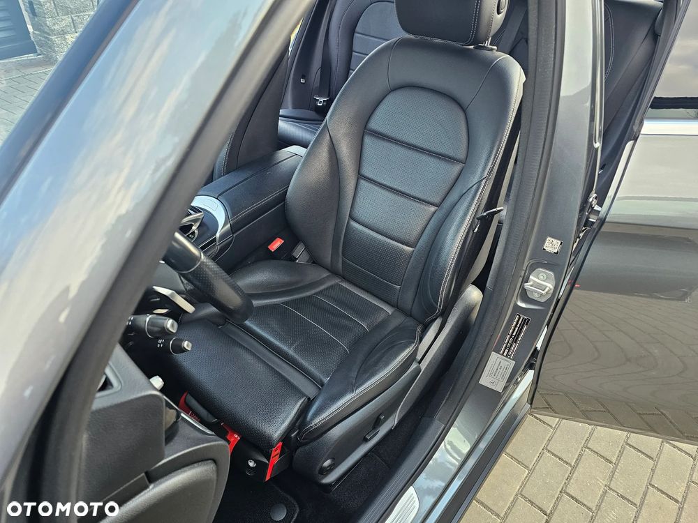 Mercedes-Benz GLC - 9