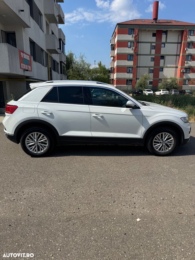 Volkswagen T-Roc - 7
