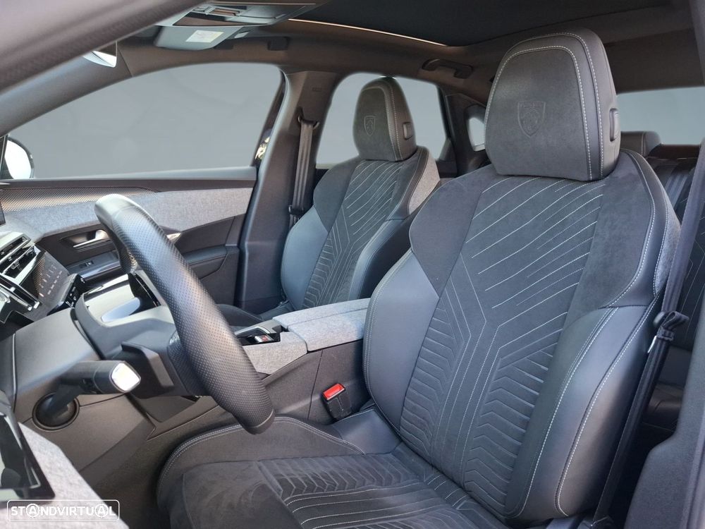 Peugeot 3008 1.2 Hybrid GT e-DCS6 - 11