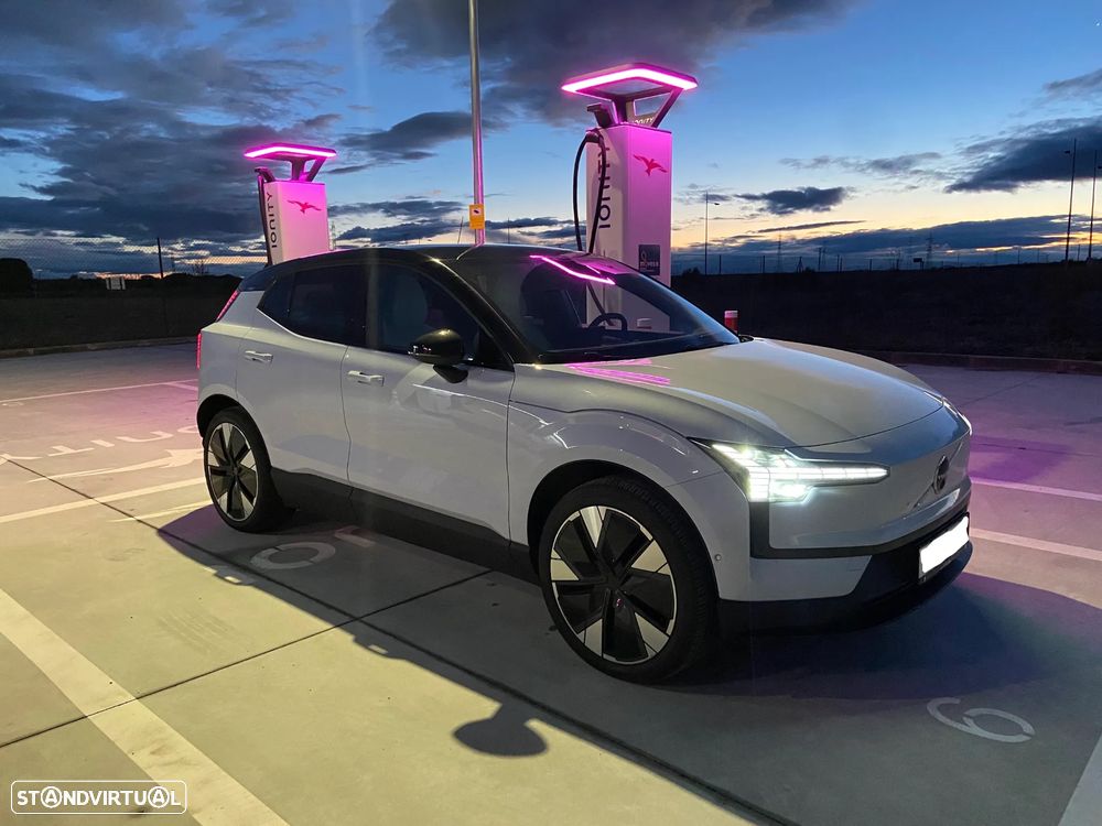 Volvo EX30 69 kWh Twin Motor Ultra - 1