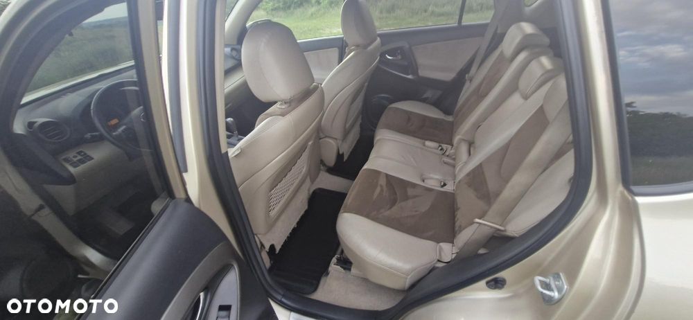 Toyota RAV4 2.0 VVT-i Prestige NAVI MS - 5