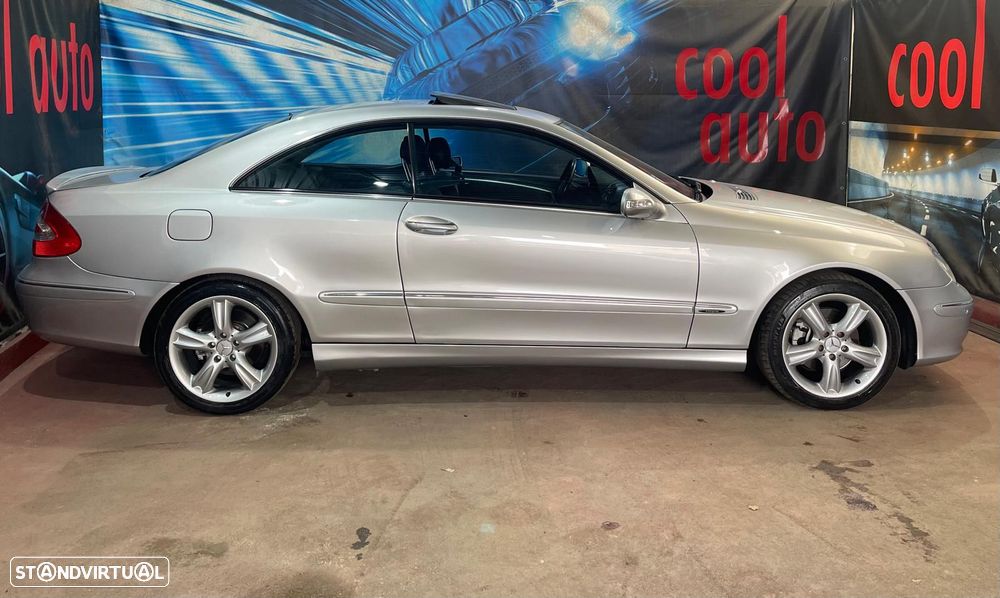 Mercedes-Benz CLK 220 CDi Avantgarde Aut. - 4