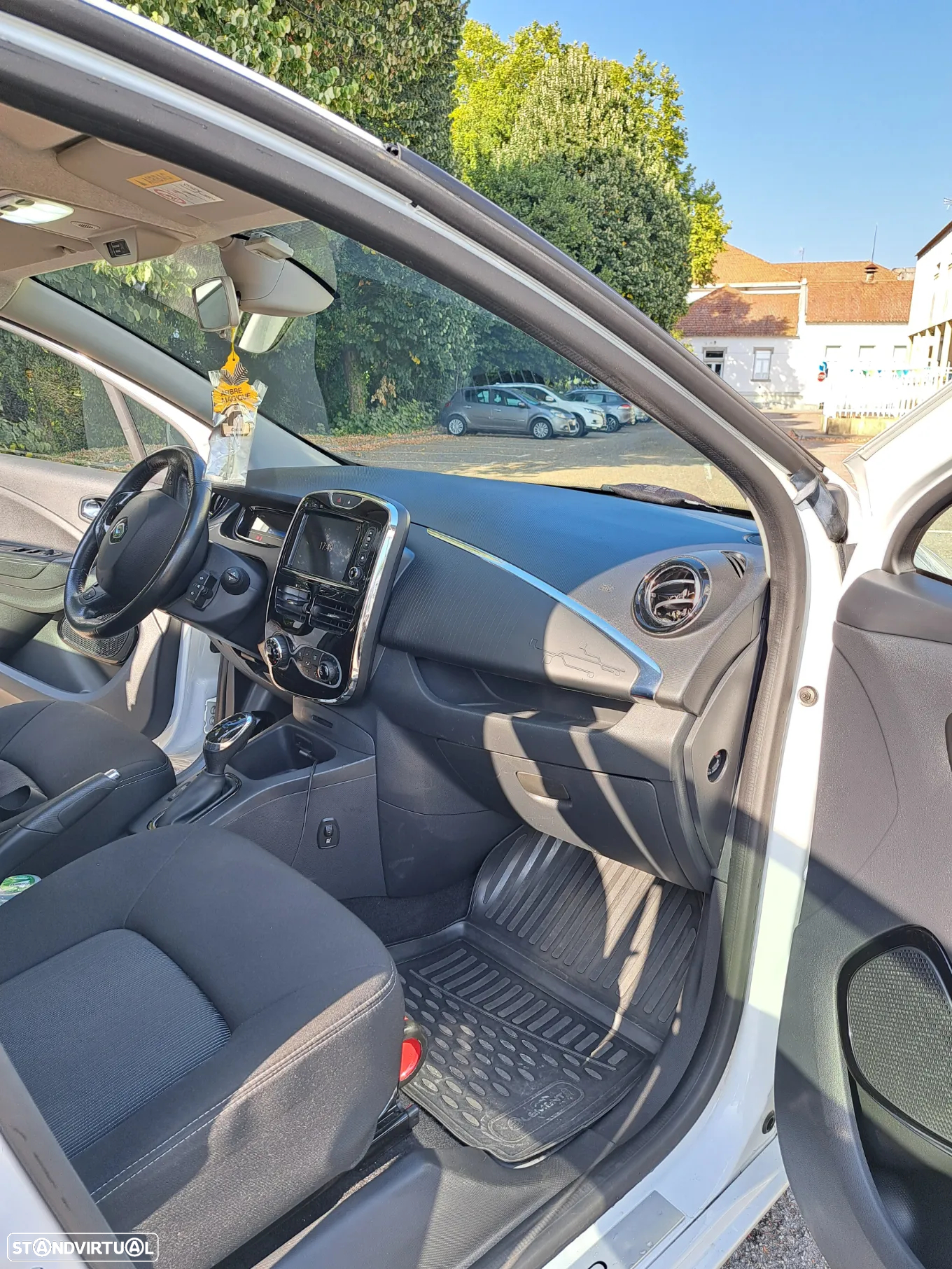 Renault Zoe (c/ Bateria) Limited 40 - 3