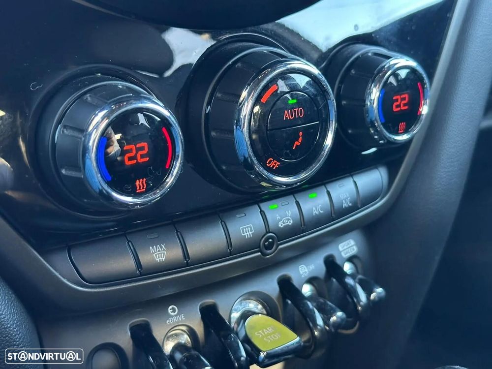 MINI Countryman Cooper SE ALL4 Auto - 14