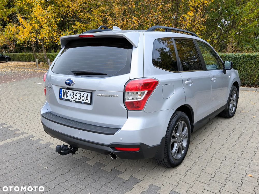 Subaru Forester 2016 photo 2