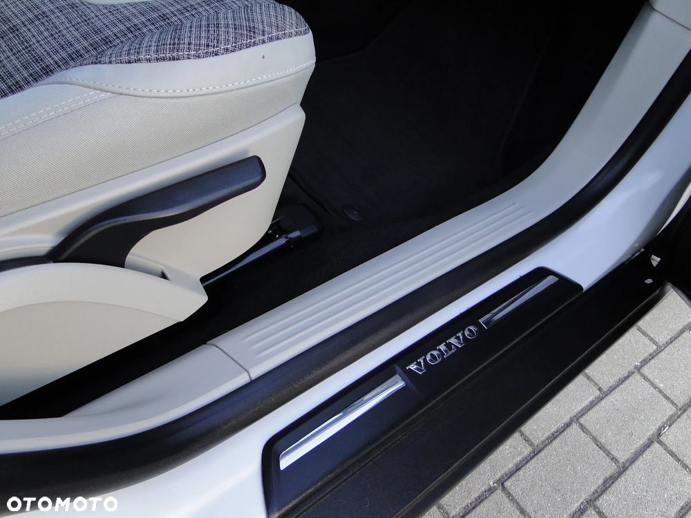 Volvo V40 Cross Country D3 Ocean Race - 23