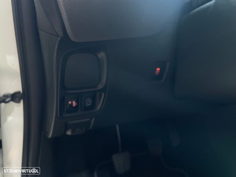 Peugeot 108 1.0 VTi Active - 29