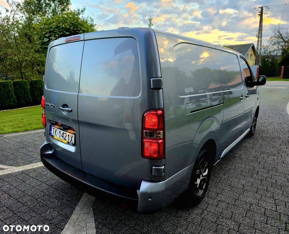 Opel Vivaro 2.0 CDTI Long 3,1t Enjoy (bryg.) - 8