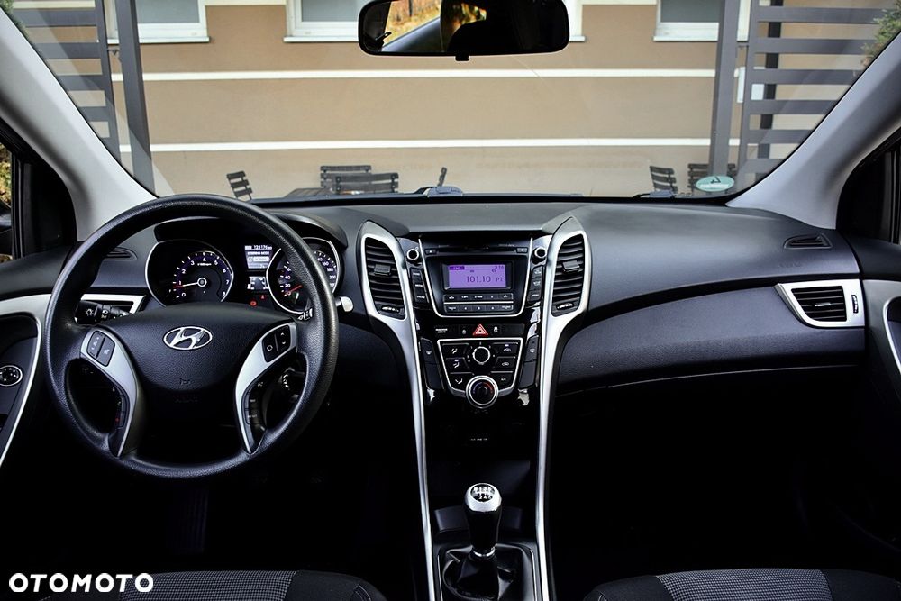Hyundai i30 1.4 Comfort - 19