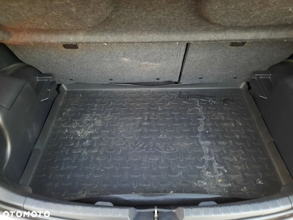 Toyota Yaris 1.33 VVT-i Trend - 20