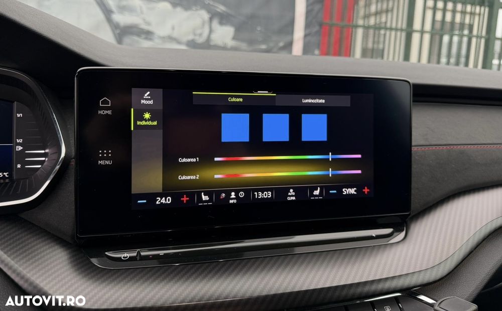 Skoda Octavia 2.0 245 TSI DSG RS - 30