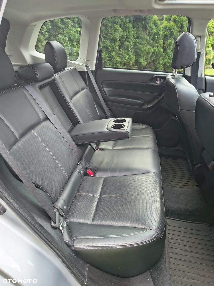 Subaru Forester 2.0 XT Platinum Lineartronic - 17