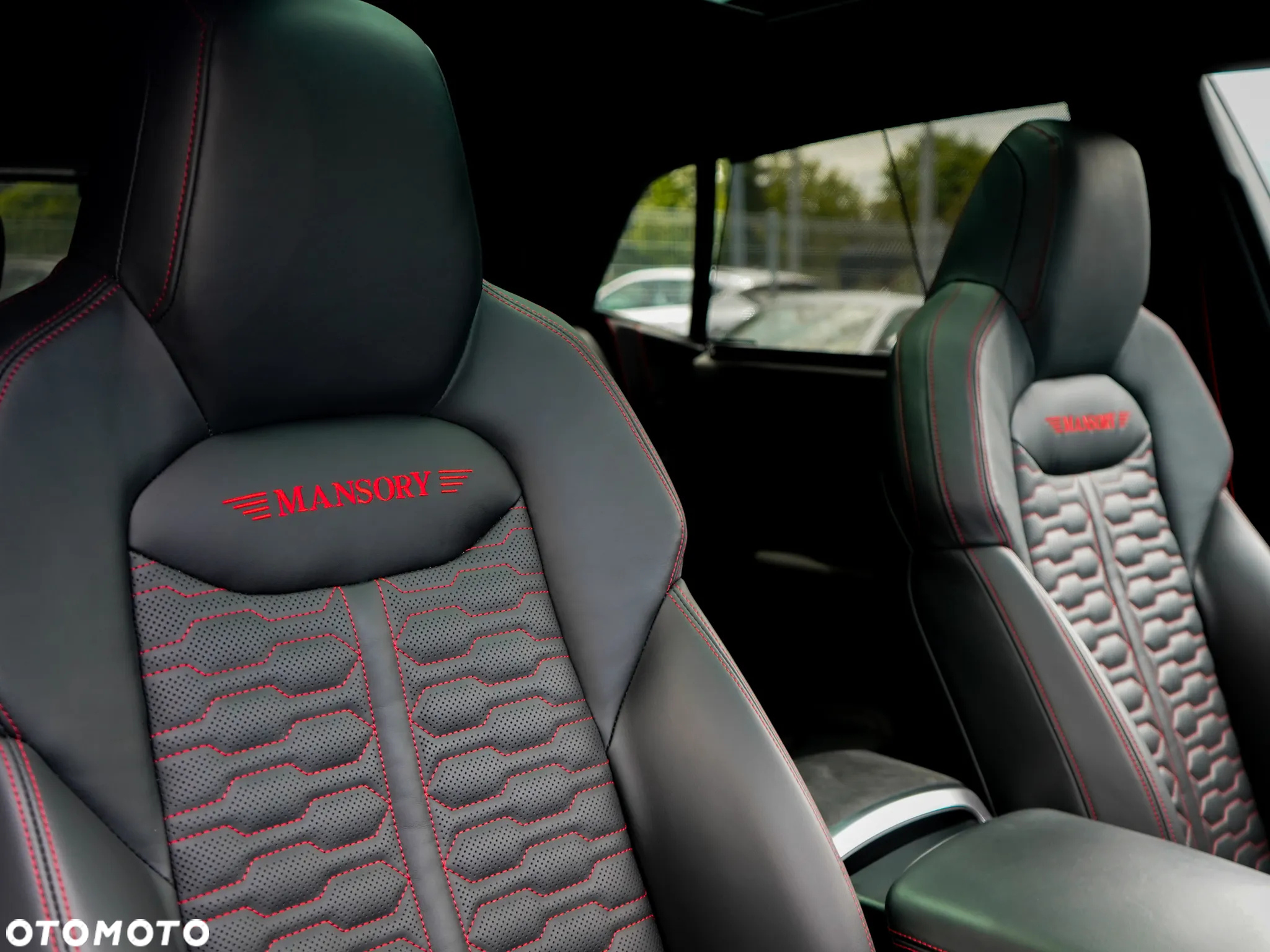 Audi RS Q8 - 29