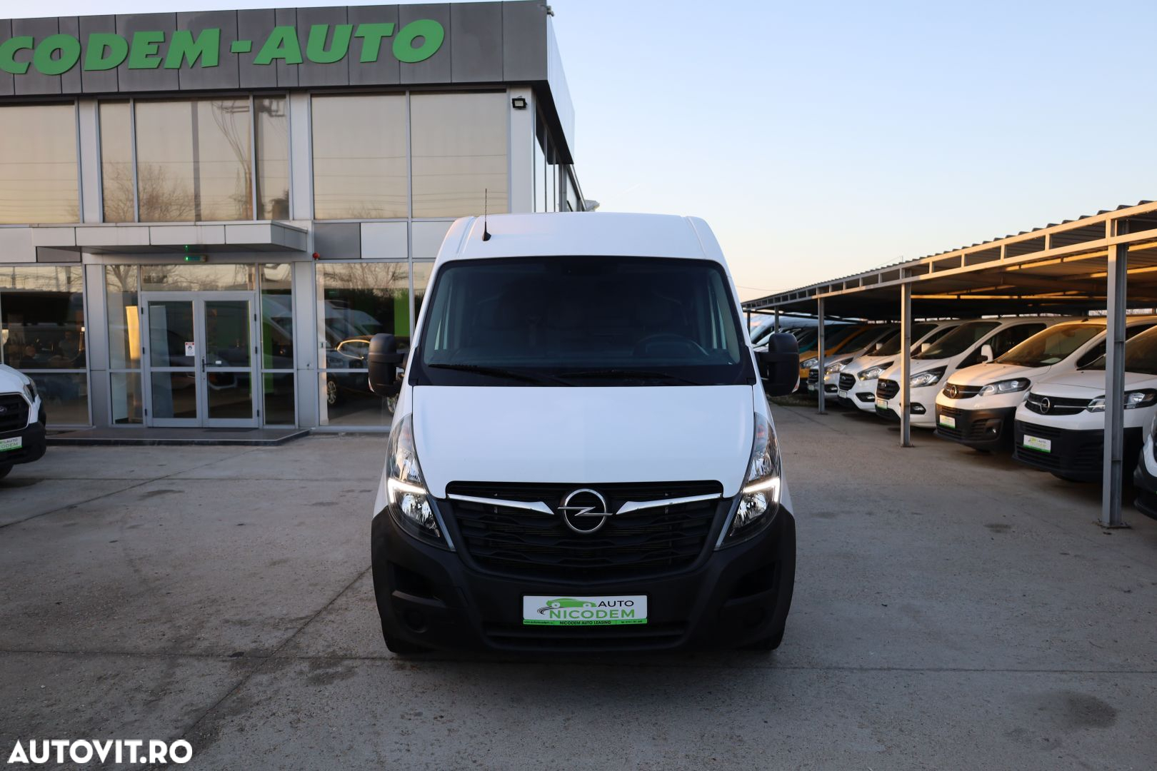 Opel Movano - 10