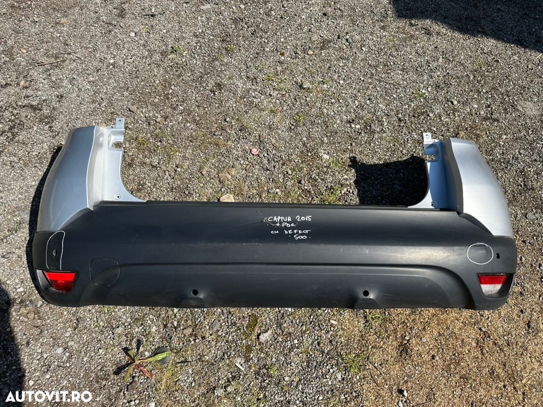 Bara spate RENAULT CAPTUR  an 2015 cu 4 gauri senzori parcare ,are defect - 1