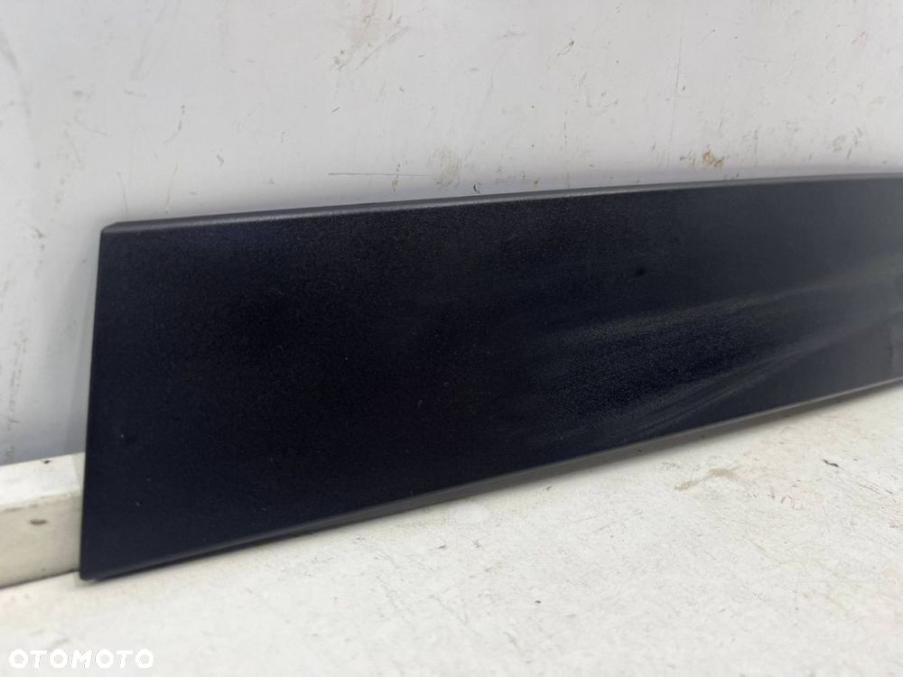 Listwa Mazda CX-5 I 12-17r. prawa tylna nakładka ramki drzwi bocznych środkowego słupka kd5350m11 - 2