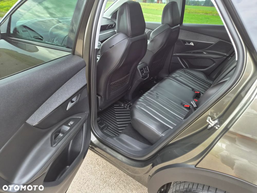 Peugeot 3008 HDi FAP 115 Allure - 12