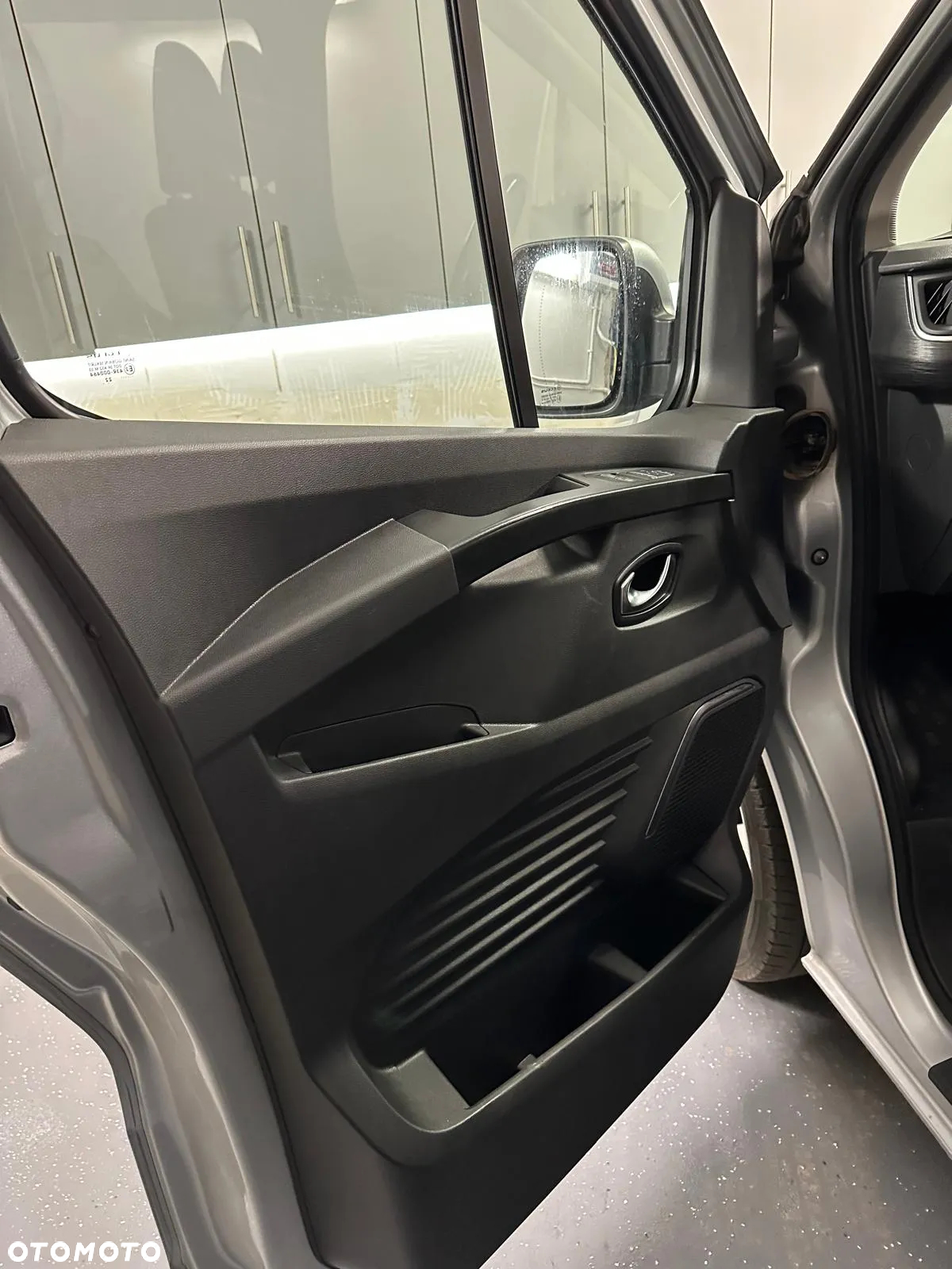 Renault Trafic - 14