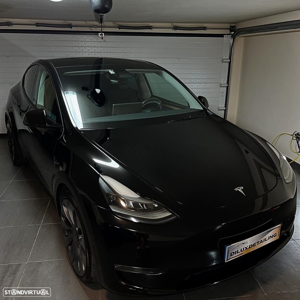 Tesla Model Y Performance Tração Integral - 11