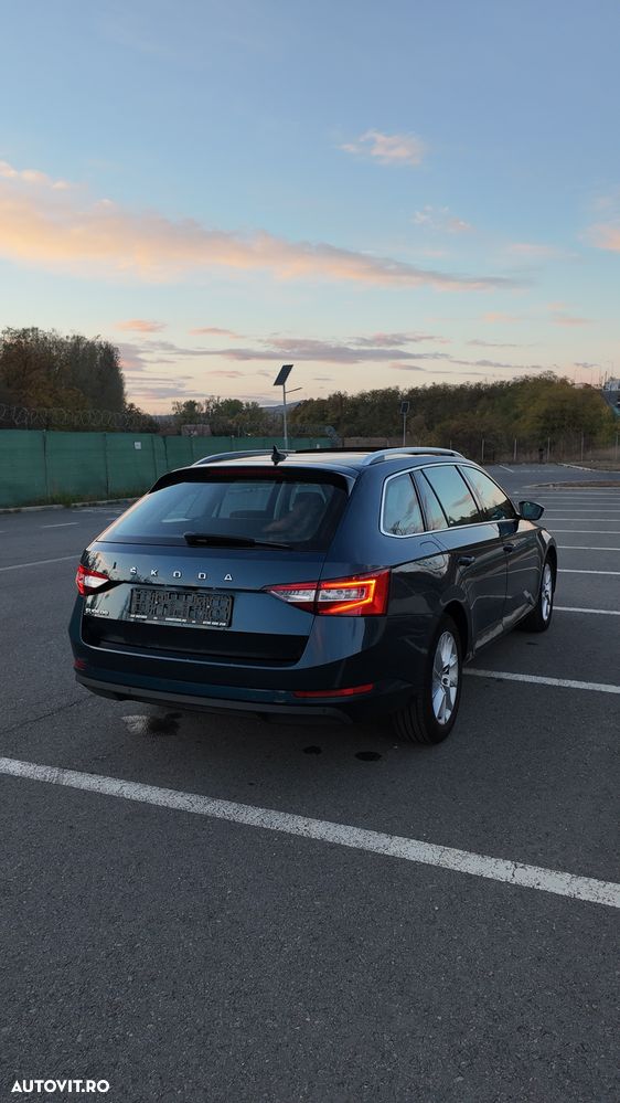 SKODA Superb 2022 — imagine 6