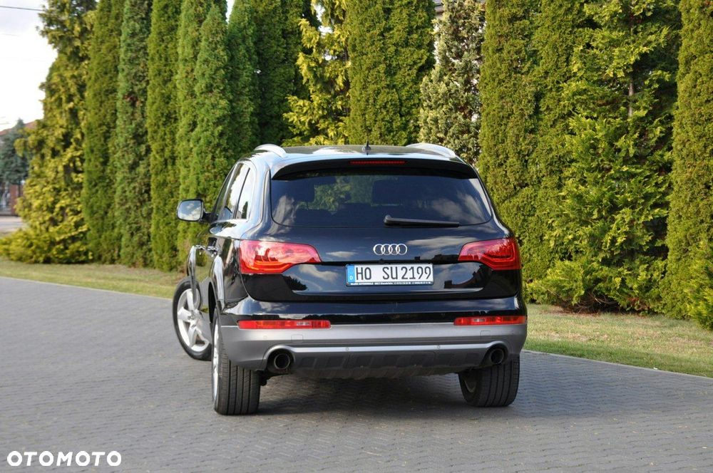 Audi Q7 - 15